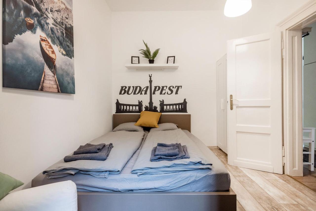 Lavender Apartment Budapeste Exterior foto